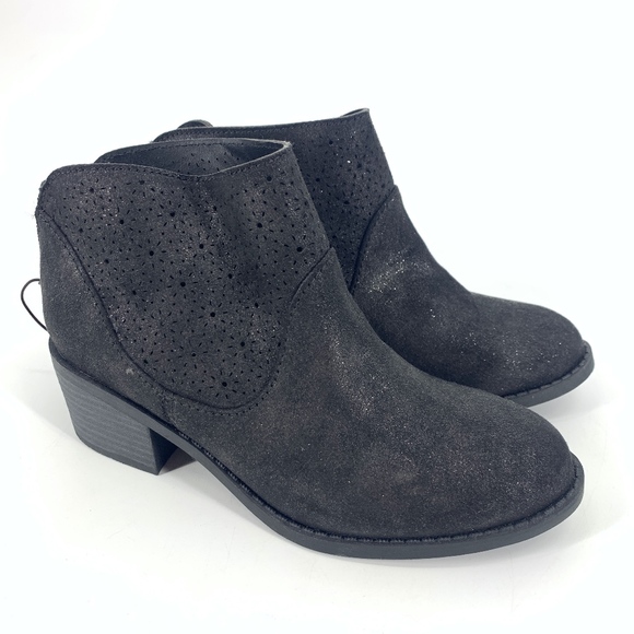 art class Other - Art Class Target Girls Black Booties